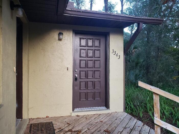 One Bedroom Duplex In NE Ocala Townhouse for Rent in Silver Springs