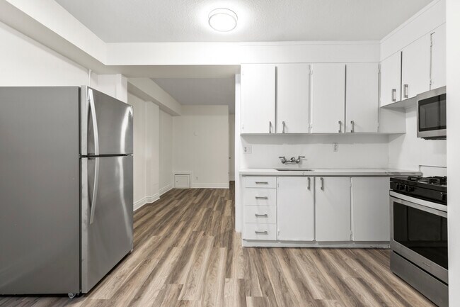 Photo du bâtiment - University Apartments - 8 St. Thomas