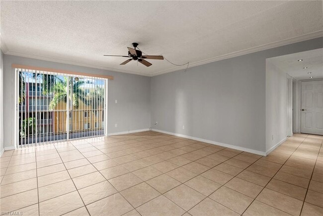 Building Photo - 2366 E Mall Dr