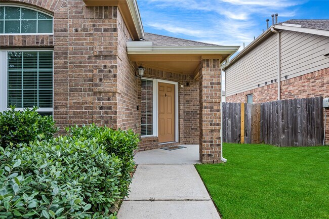 Foto del edificio - 7030 Villa Mountain Ln
