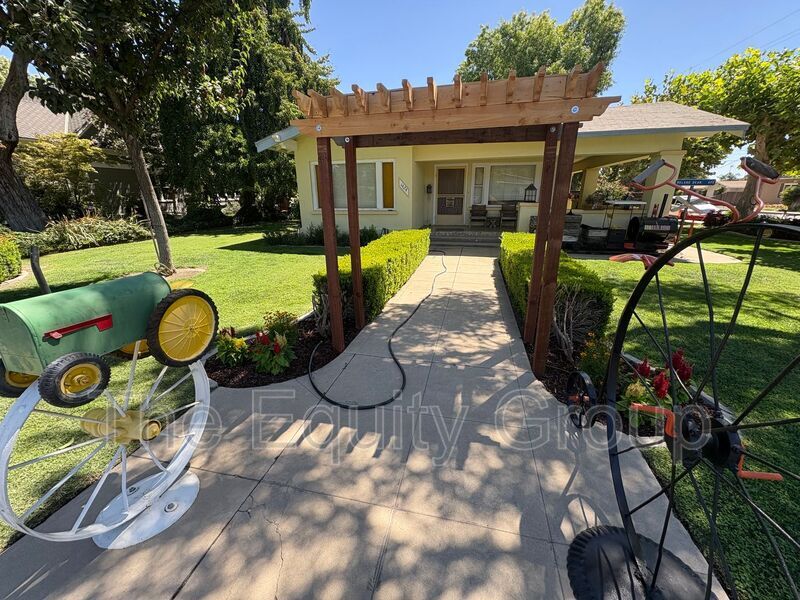 Foto del edificio - 1424 18th Ave