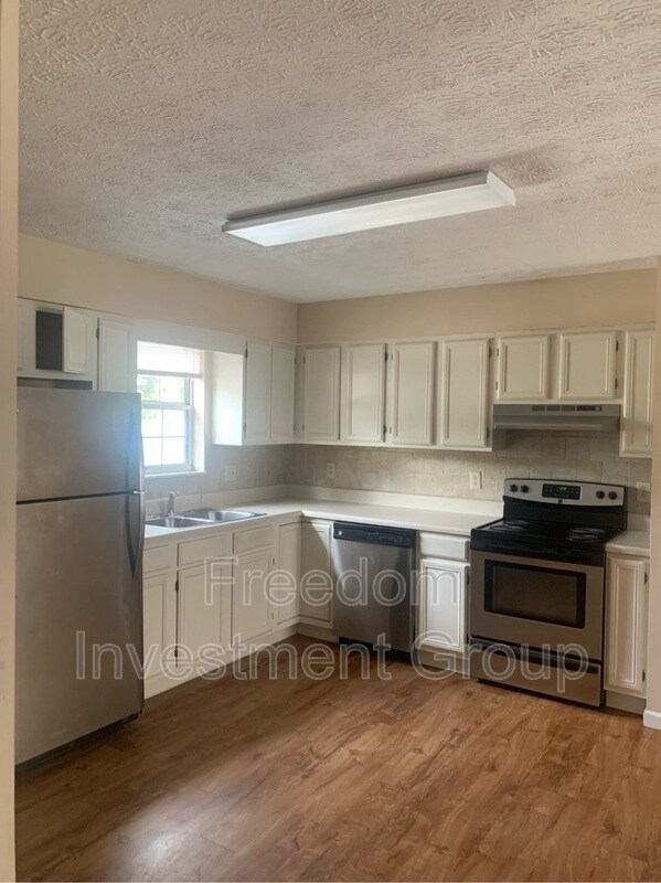 2517 Cedar Ln, Knoxville, TN 37918 House Rental in Knoxville, TN