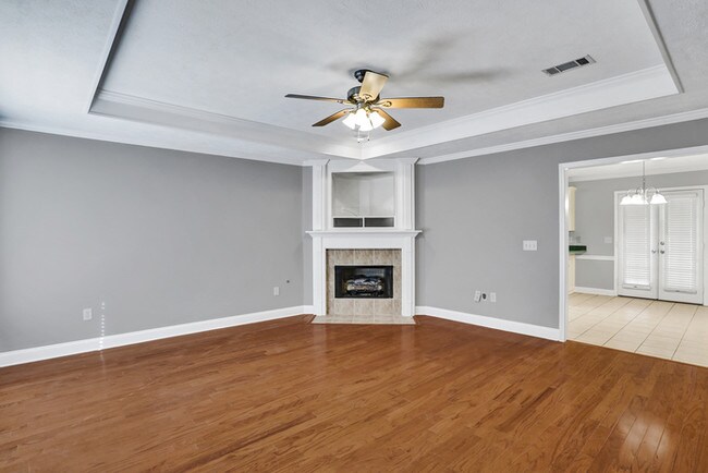 Building Photo - Beautiful Home on Silverleaf Cove