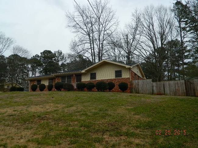Building Photo - 1007 Cone Rd