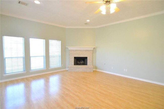 Foto del edificio - 1212 Spartanburg Ct