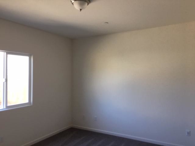 Building Photo - 583 Tolman Way