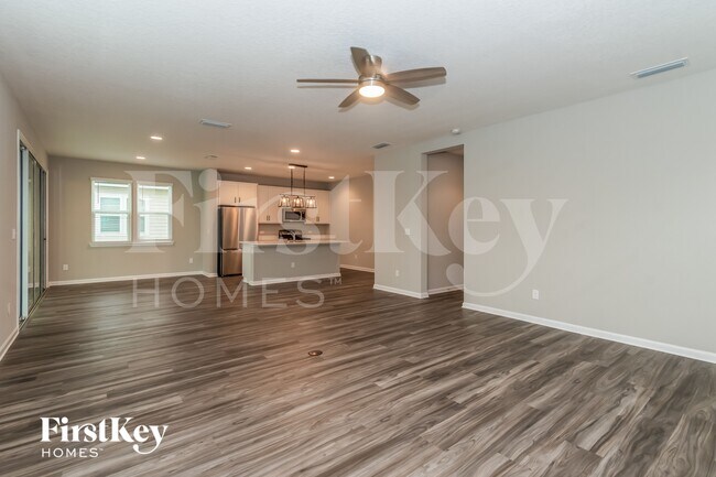 Foto del edificio - 2081 Amberly Dr