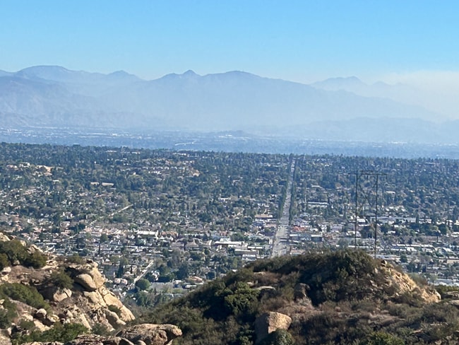 Building Photo - 7832 Mesa Dr