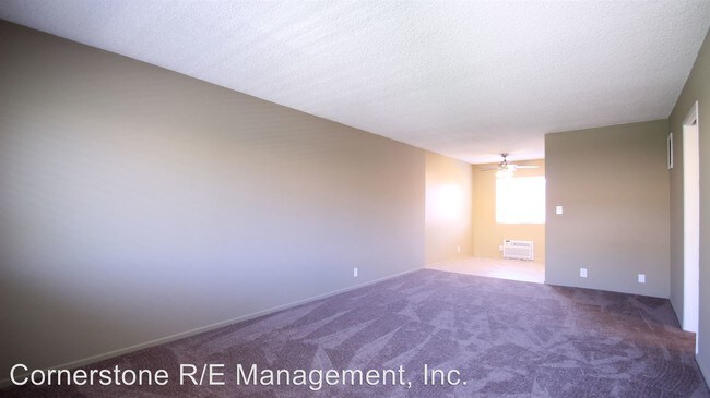 Foto del edificio - 4451 Rockland Pl