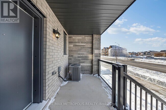 Photo du bâtiment - 577 Tim Manley Ave