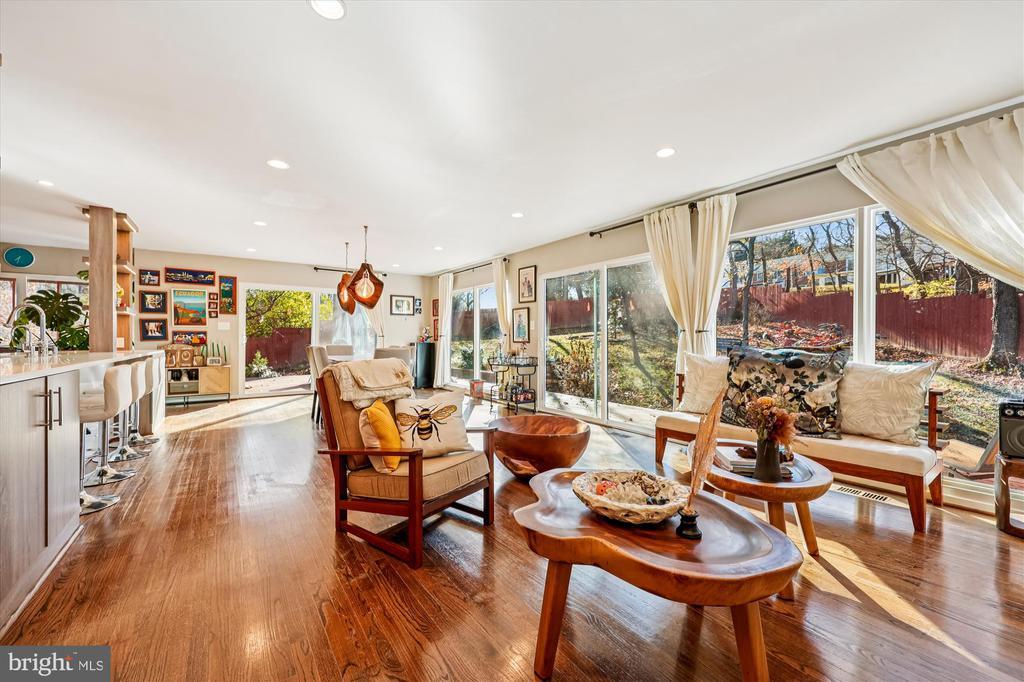 Foto principal - 7614 Carteret Rd