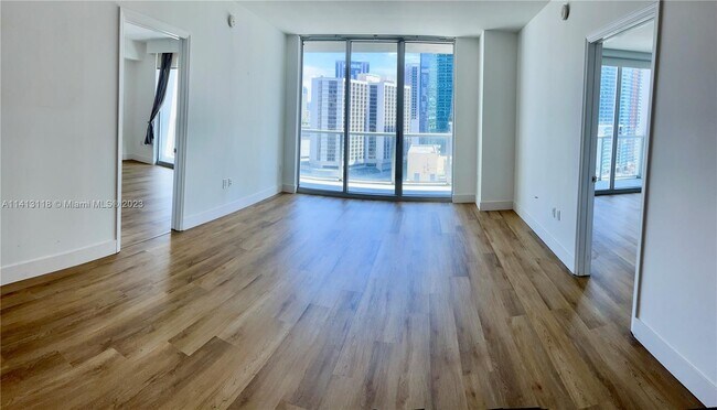 Foto del edificio - 500 Brickell Ave