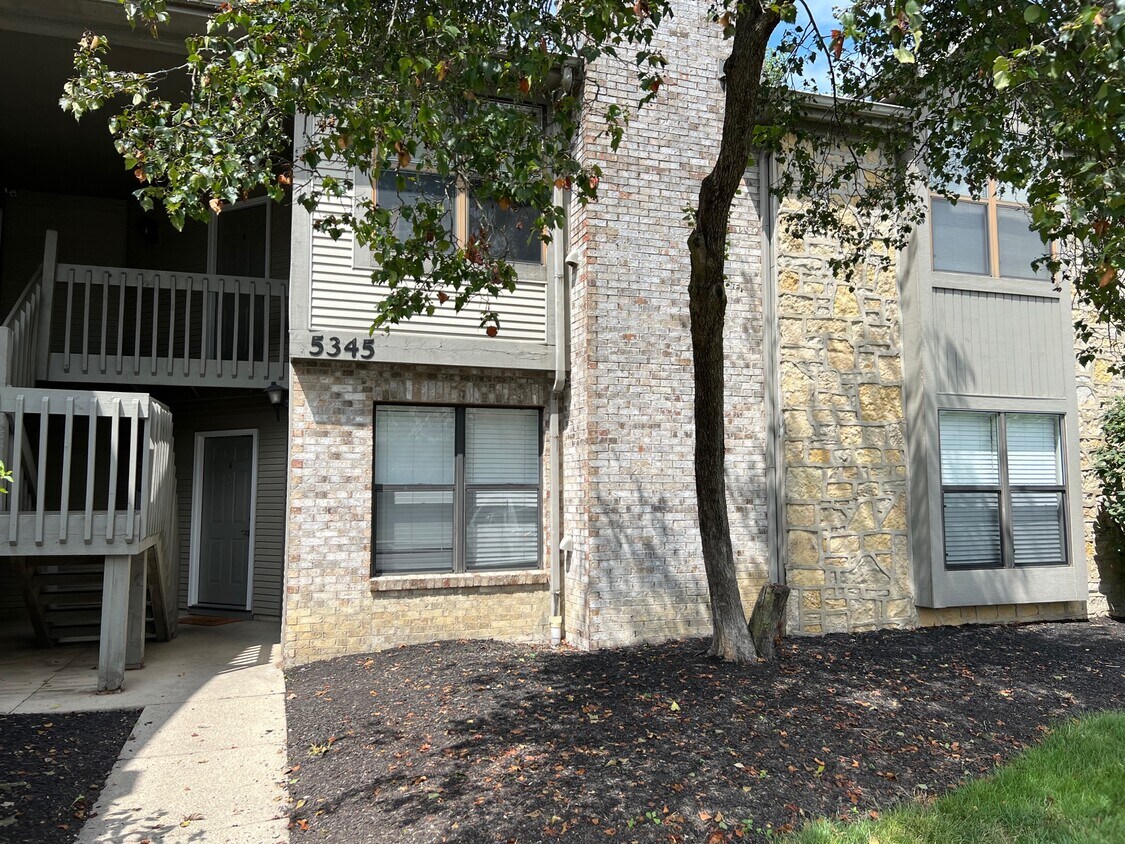 5345 Stonemeadow Ave Unit A, Columbus, OH 43220 Condo for Rent in