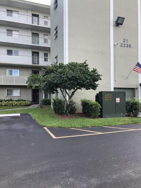 Building Photo - 2236 N Cypress Bend Dr
