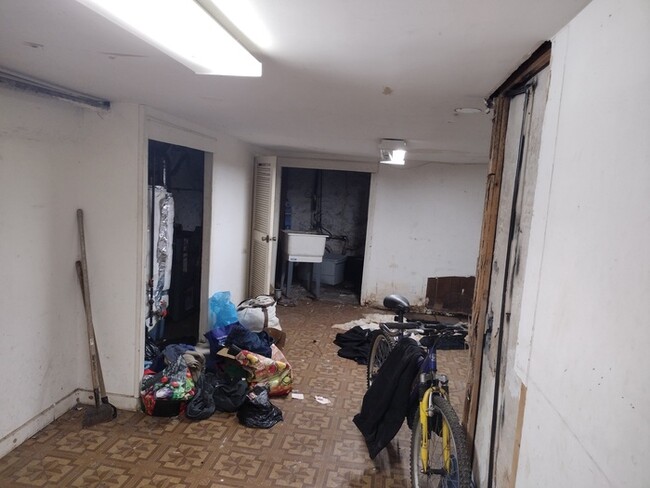 Building Photo - Baltimore home for $15k Down Purchase or Rent