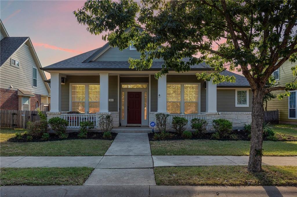 Foto principal - 313 Greenside Ln