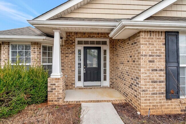 Foto del edificio - 132 Alderwood Dr