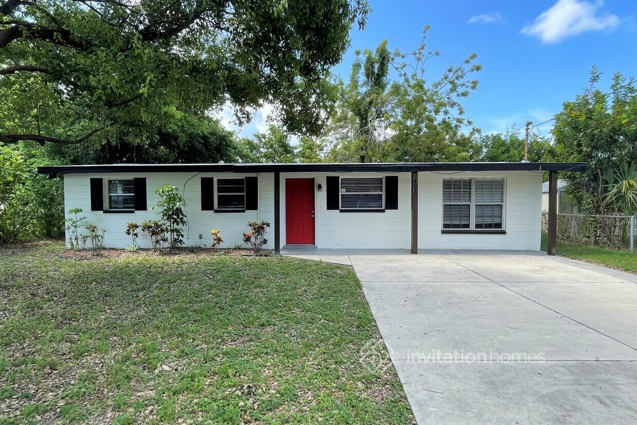 Primary Photo - 4010 Treasure Cir