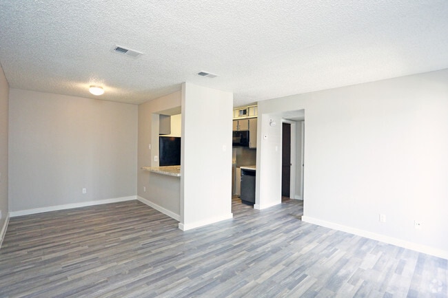 Interior Photo - Tuscany Park Apartments