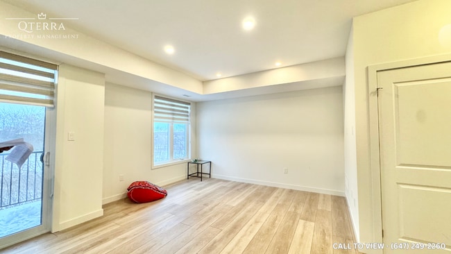 Building Photo - 405 Myers Rd