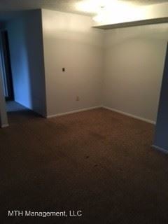 Building Photo - 1 br, 1 bath Apartment - 1414 Clinton Street