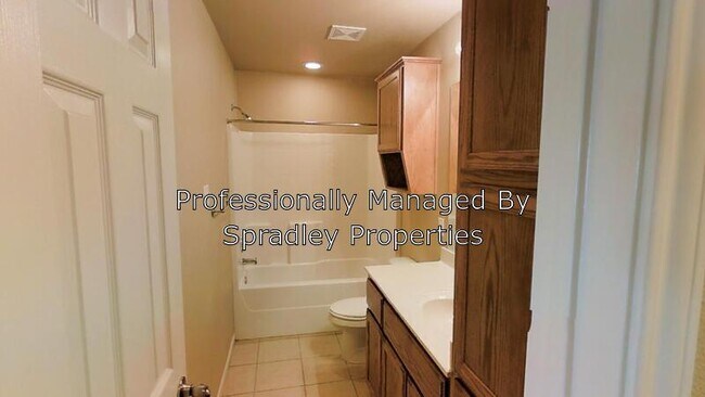 Foto del edificio - 4904-49205 205 Loop