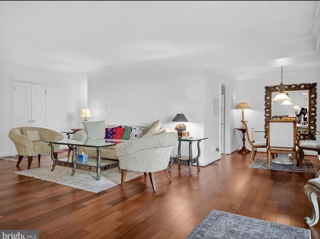 Foto del edificio - 4601 N Park Ave