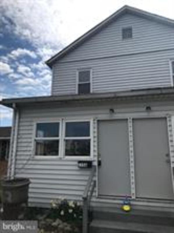 Building Photo - 235 Riverview Ave
