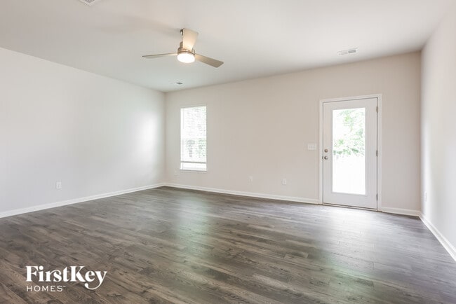 Building Photo - 511 Carronade Ct
