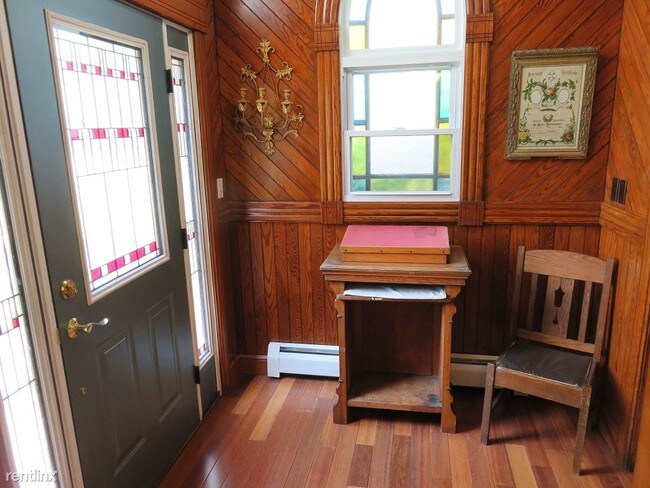 Building Photo - 3 br, 3 bath House - Ellis Hollow- Histori...