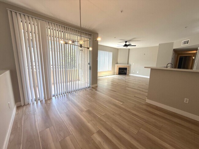 Foto del edificio - VERY NICE 2BED/2BATH WITH 1 CAR GARAGE IN GATED VISTANA CONDOMINIUMS
