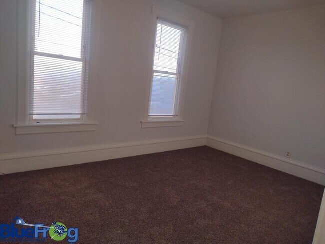 Foto del edificio - 921 S 13th St