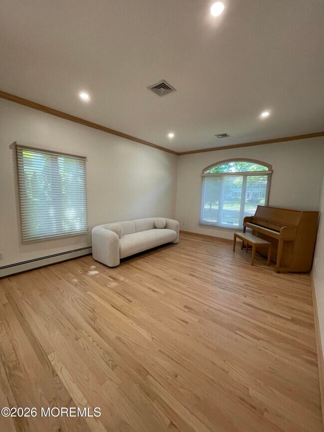 Foto del edificio - 415 Windermere Ave