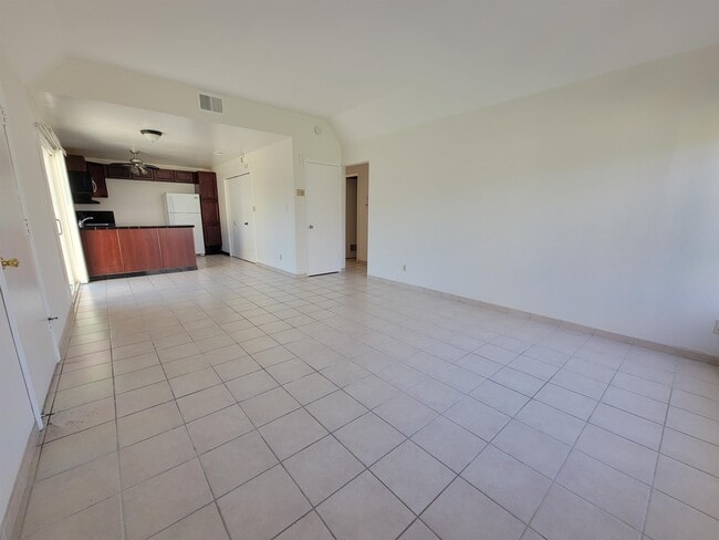 Building Photo - 4188 Rainbow Terrace