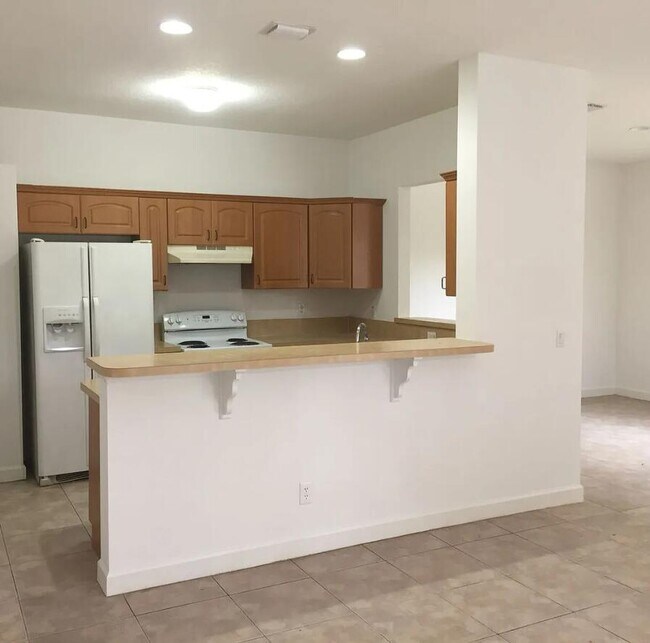 Foto del edificio - 1367 Periwinkle Pl