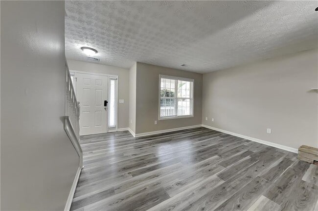 Foto del edificio - 275 Grayson Manor Dr SW