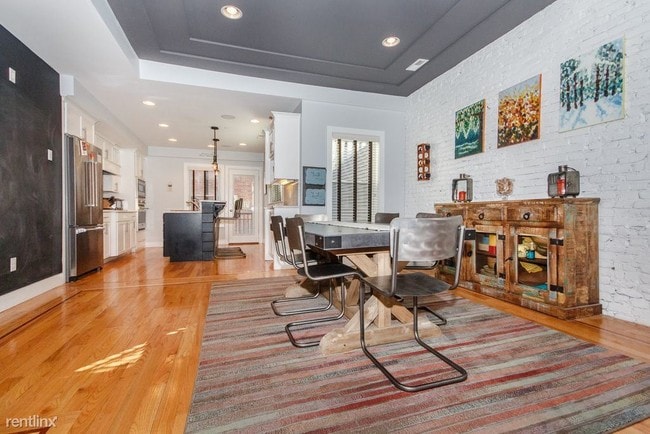 Building Photo - 2 br, 2.5 bath Condo - 495 E 4th St # 2