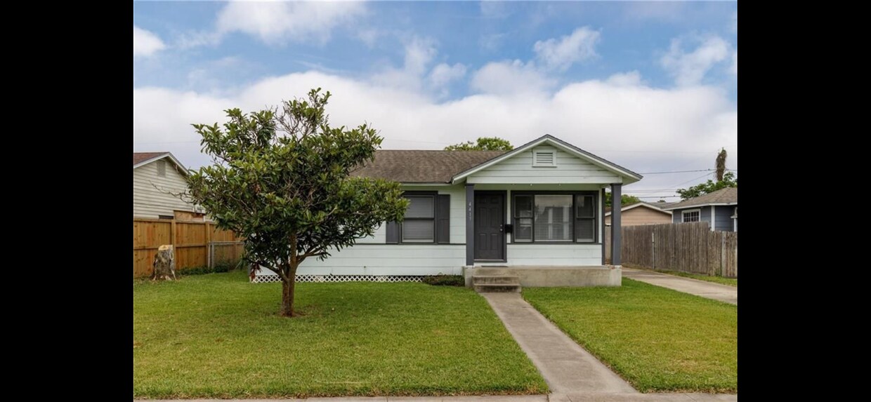 Foto principal - 4417 Spring St