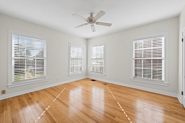 Building Photo - Spacious 3 Bed / 3 Bath Home w/ Large Fenced Yard & Deck in Temple ISD