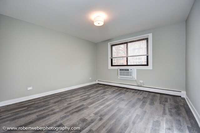 Foto del edificio - 800 Graceland Ave