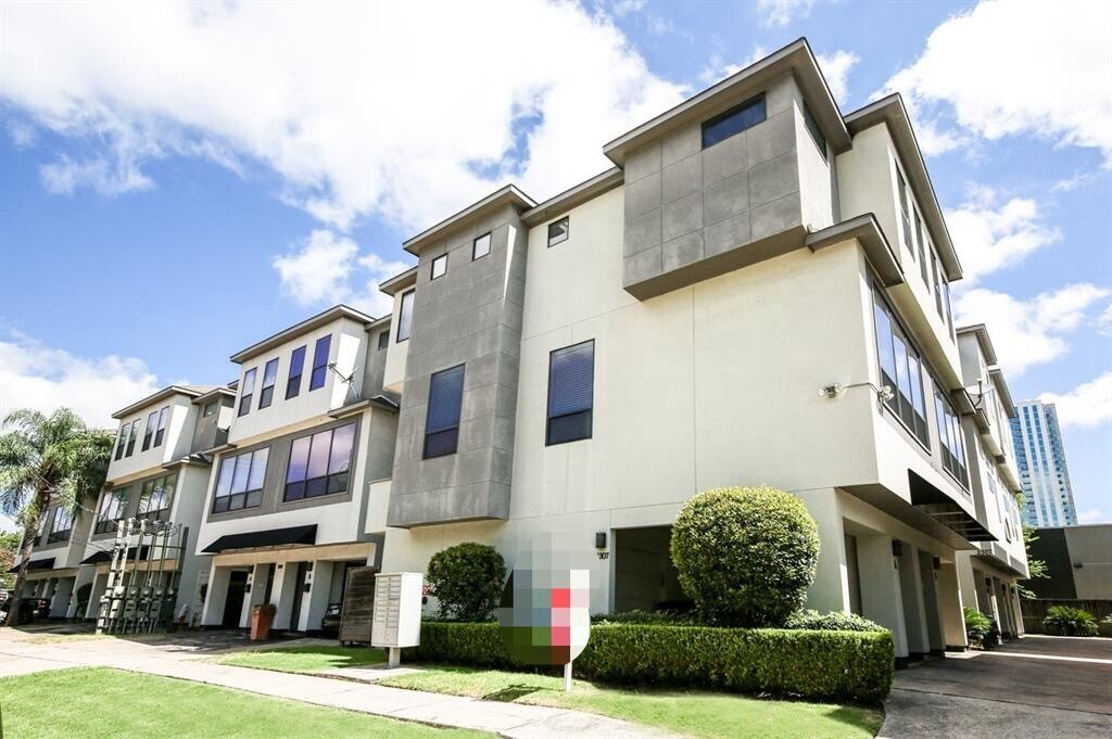 Foto principal - 2307 Camden Dr