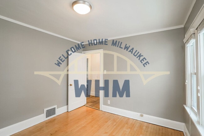 Building Photo - 2017 N 57th St