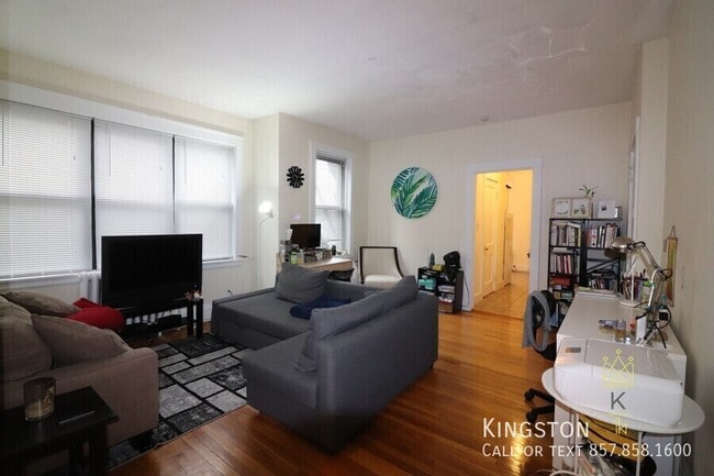 Photo - 122 Babcock St Apartment