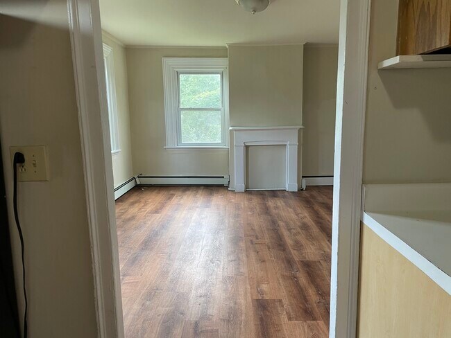 Building Photo - 5639 NY-82