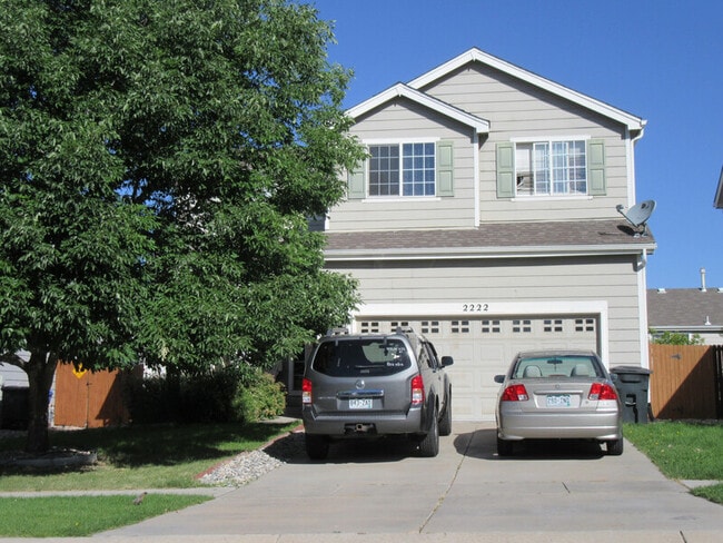 Building Photo - 2222 Woodpark Dr