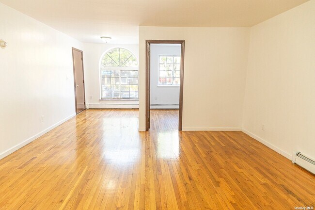 Foto del edificio - 8782 168th Pl