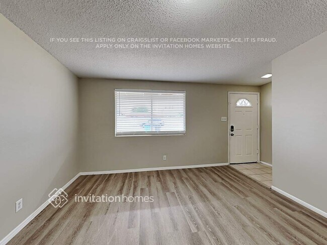 Foto del edificio - 8831 N 37th Dr