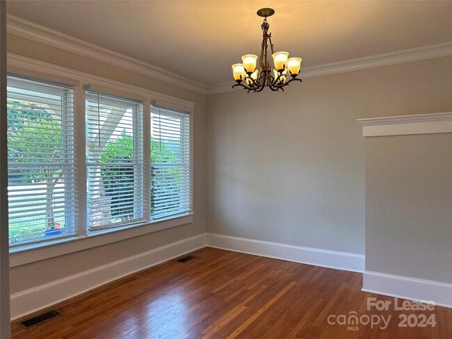 Foto del edificio - 13609 S Old Statesville Rd