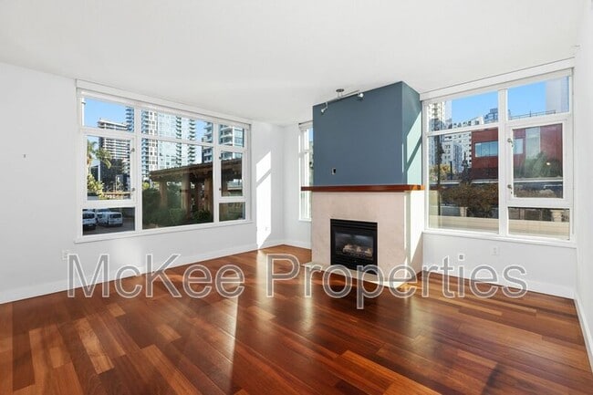 Foto del edificio - 1199 Pacific Hwy