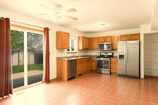 Foto del edificio - 2197 N Sedgefield Ct